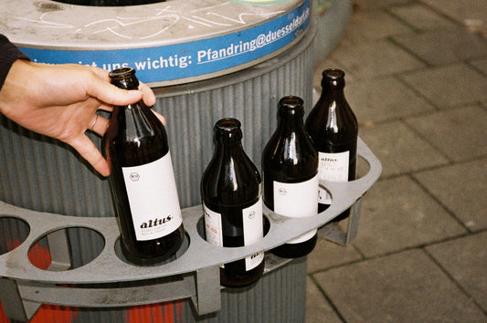Pfand gehört daneben